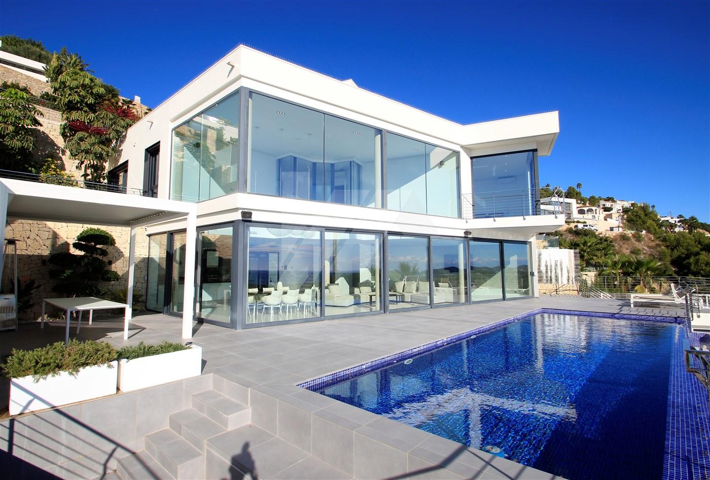 BP3232 - Villa de lujo con vistas al mar en venta en Benissa, Costa Blanca.