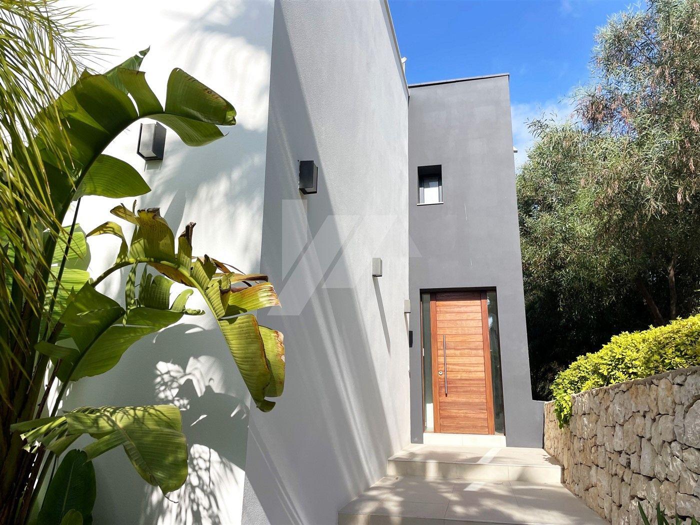 Villa con vistas al mar en Fanadix, Moraira. Costa Blanca.