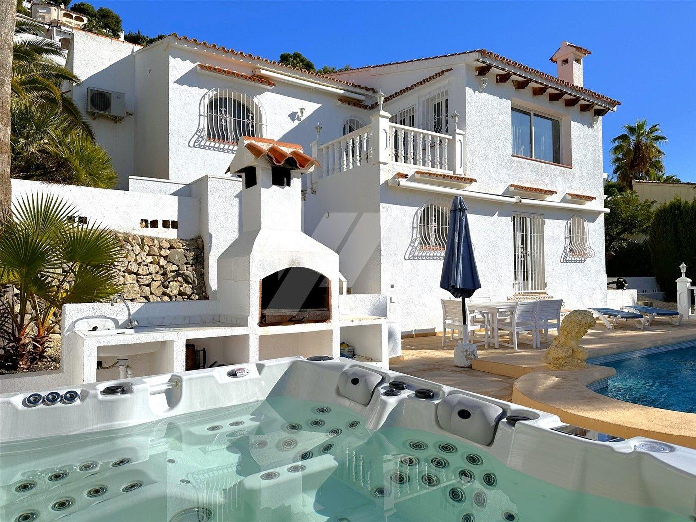 Chalet con vistas al mar en Benissa, Costa Blanca.