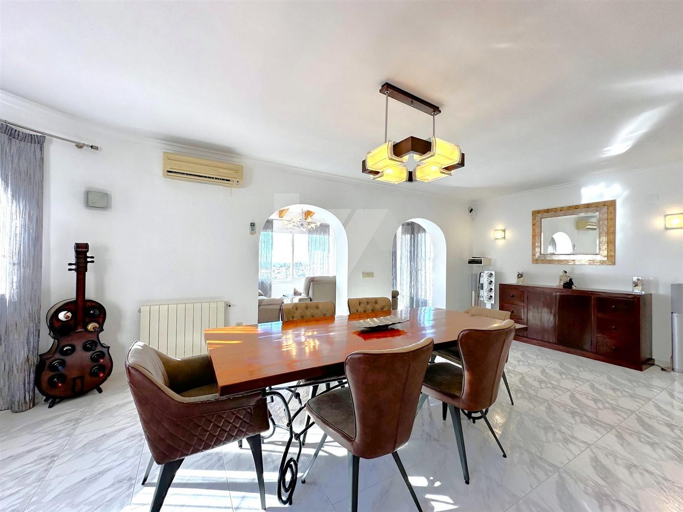 Chalet con vistas al mar en Benissa, Costa Blanca.