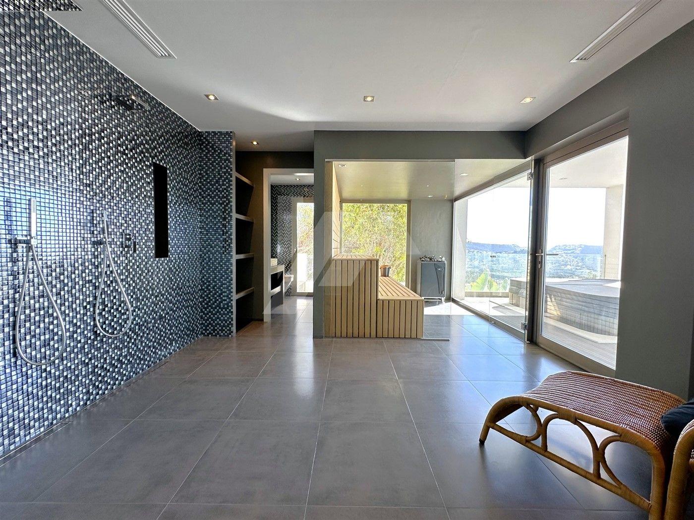BP3394 - Exclusiva villa en venta con inigualables vistas al mar Mediterráneo en Moraira.