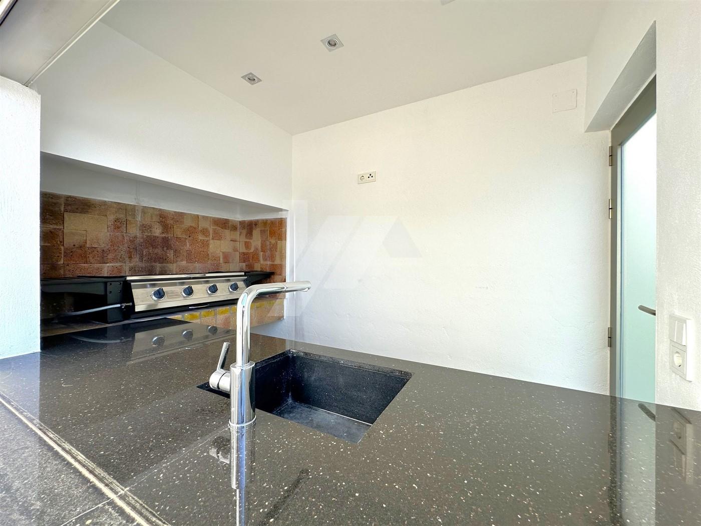 BP3394 - Exclusiva villa en venta con inigualables vistas al mar Mediterráneo en Moraira.