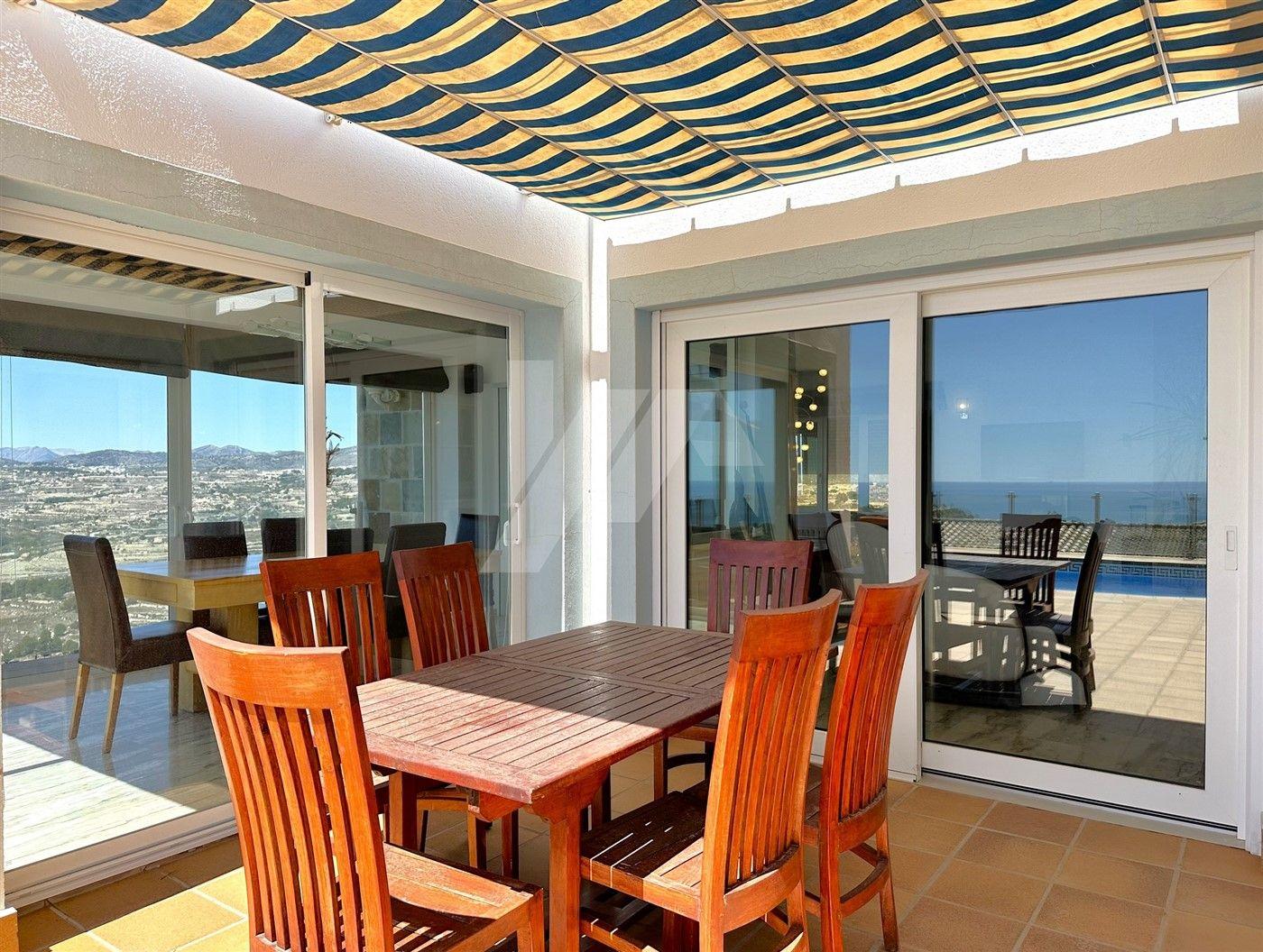 BP3395 - Excepcional villa en venta con vistas al mar en Moraira.