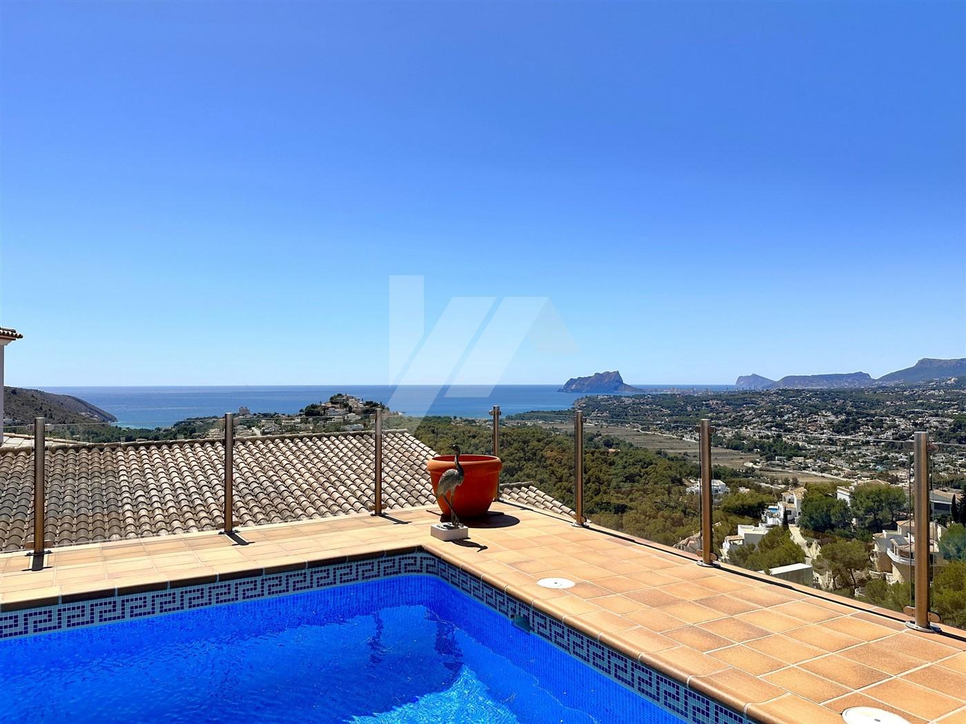 BP3395 - Excepcional villa en venta con vistas al mar en Moraira.