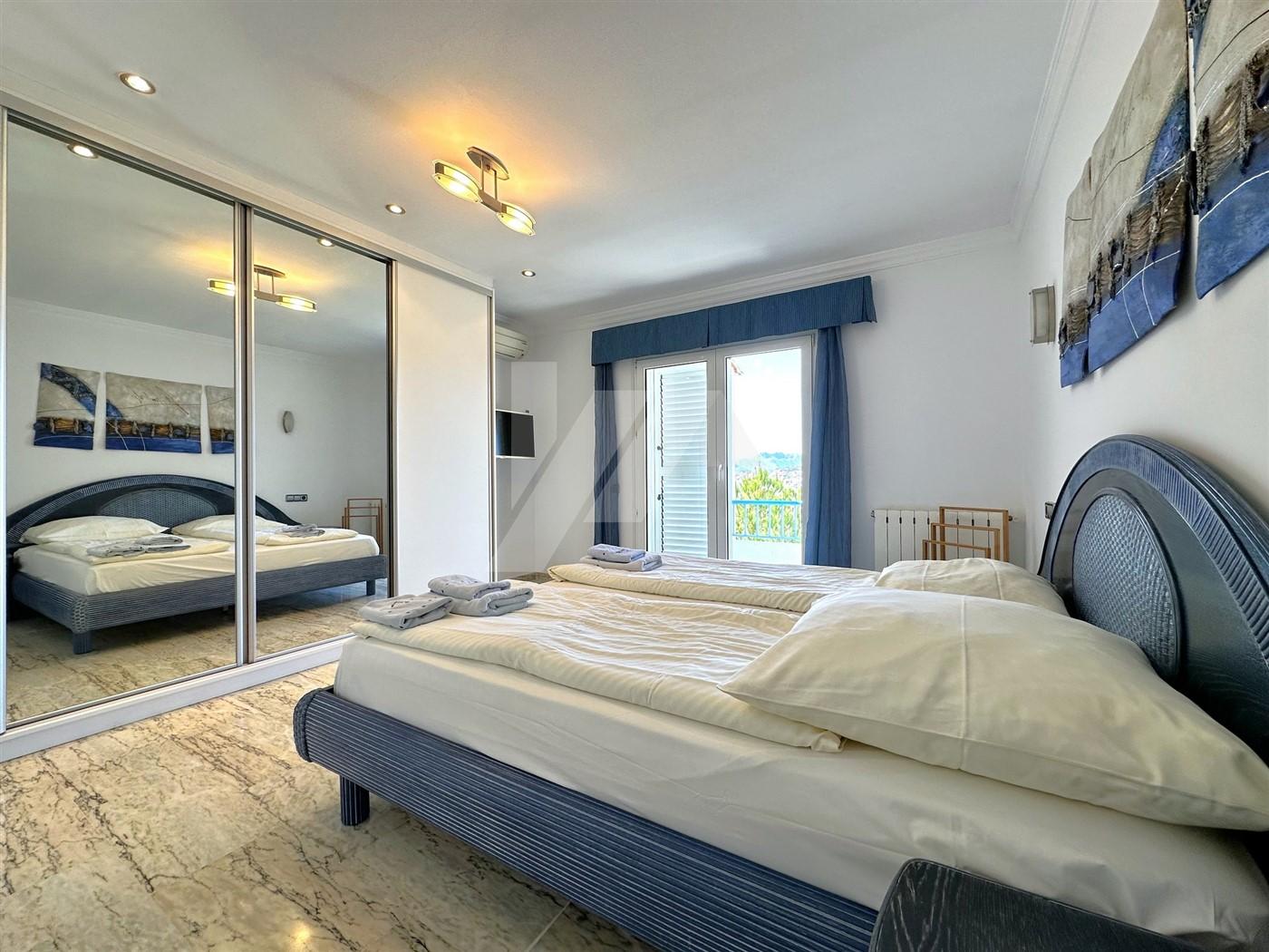 BP3395 - Excepcional villa en venta con vistas al mar en Moraira.