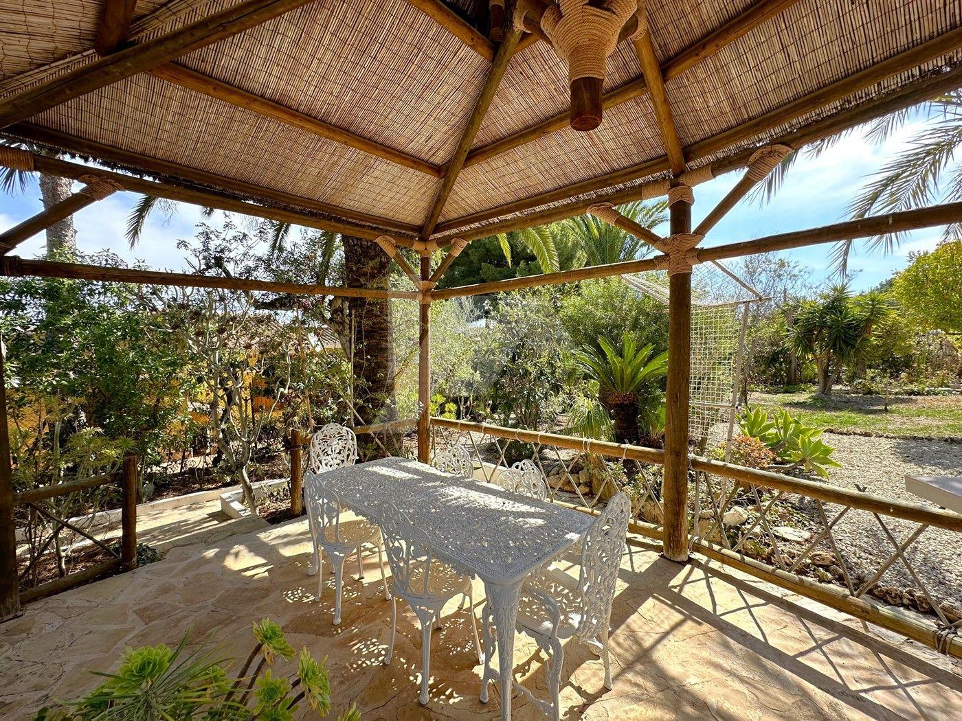 Villa con estilo Mediterráneo en venta en Moraira, Costa Blanca.