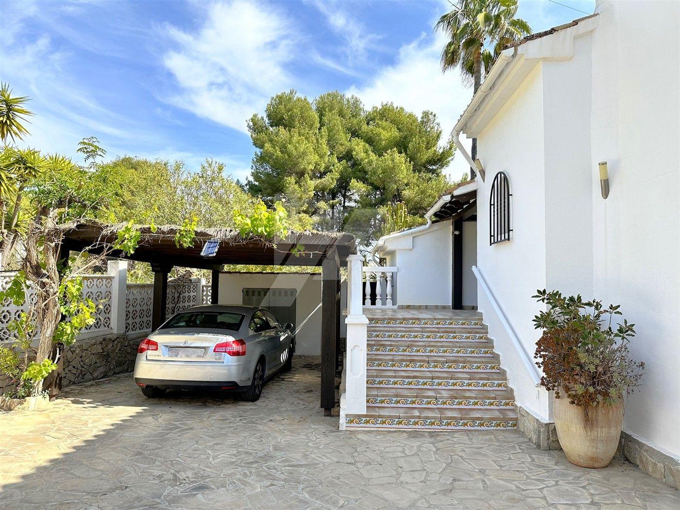 Villa con estilo Mediterráneo en venta en Moraira, Costa Blanca.