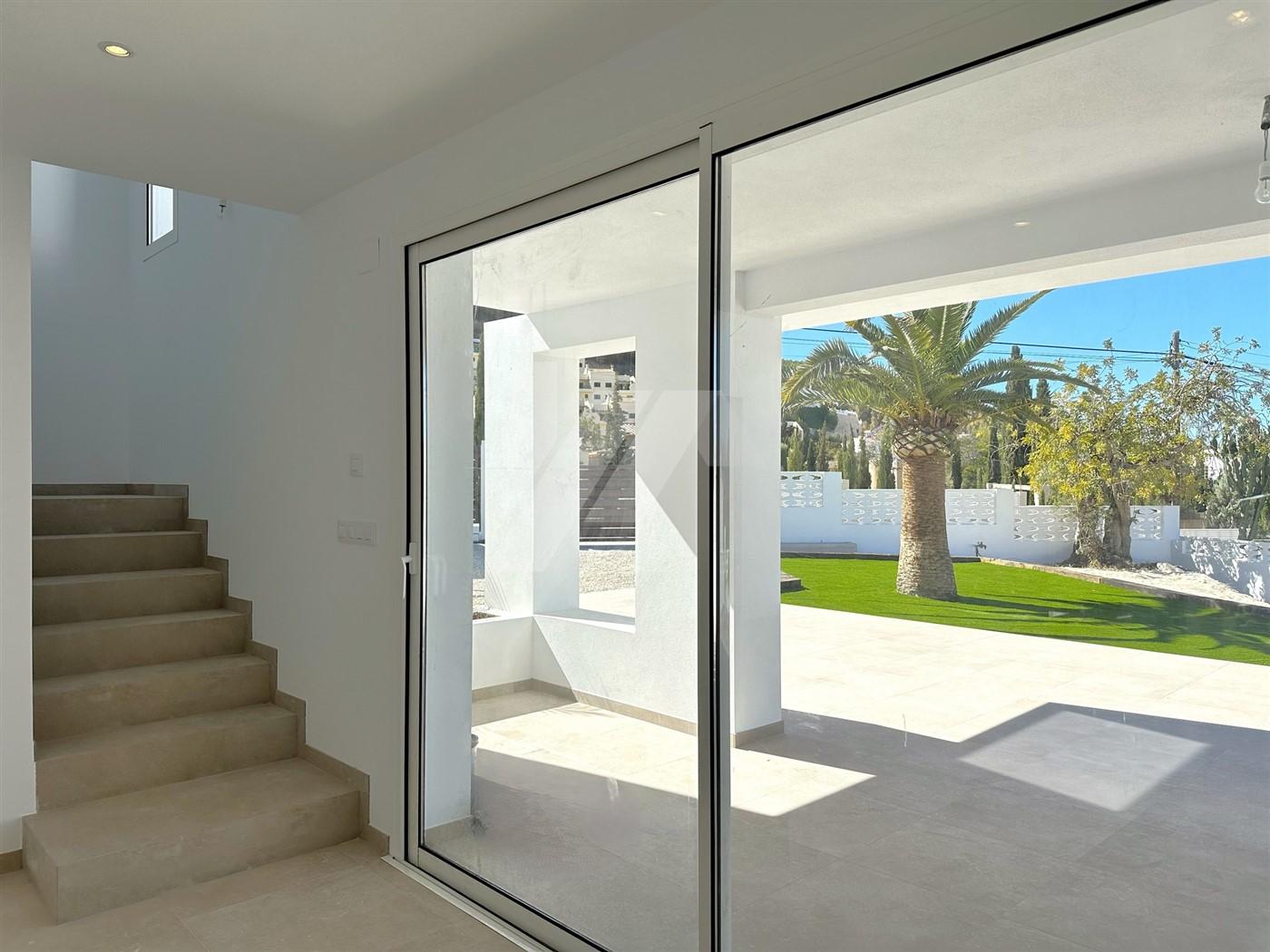 BP3403 - Villa en venta de Estilo Ibicenco con Vistas al Mar, cerca de Moraira.