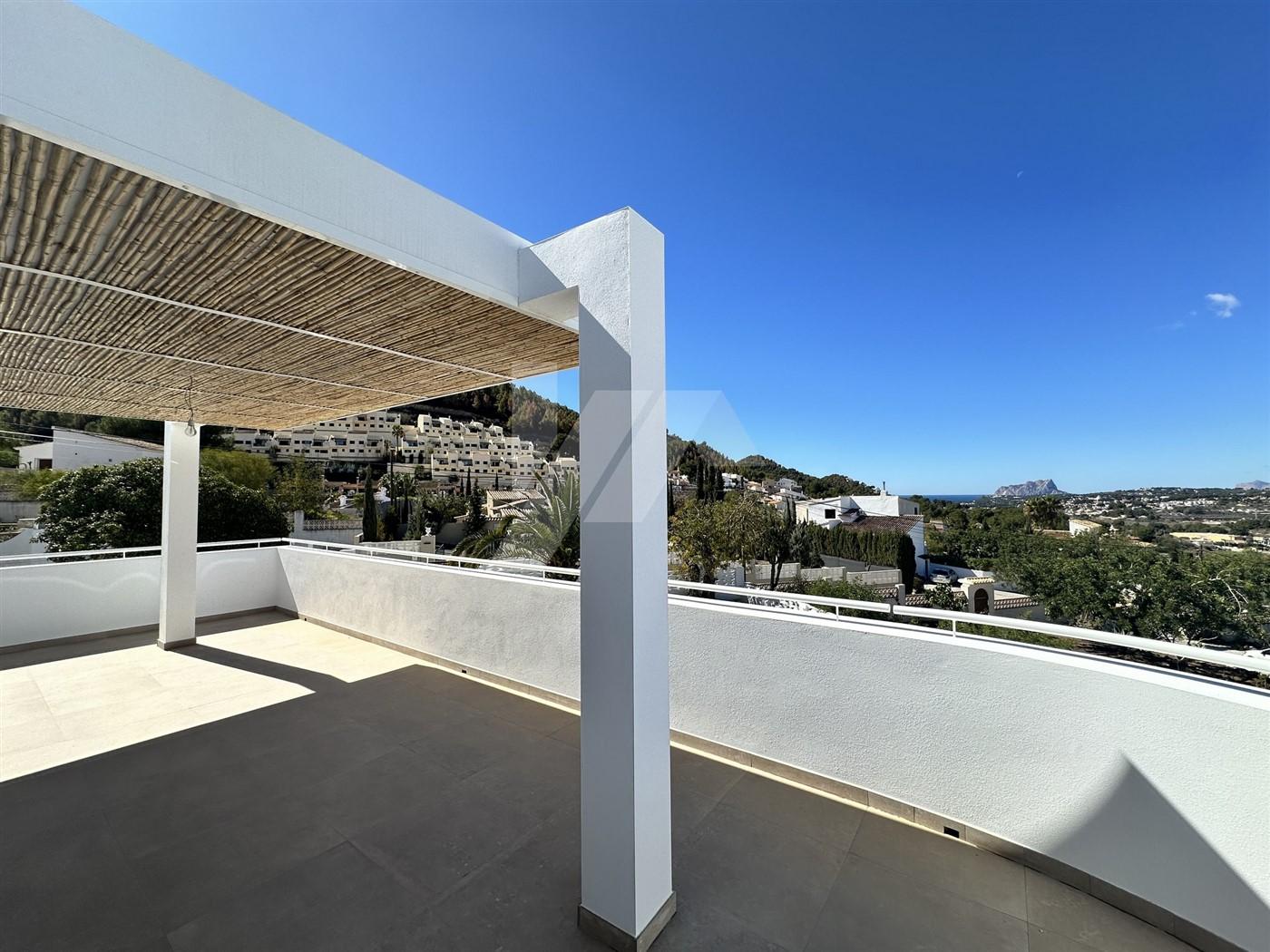 BP3403 - Villa en venta de Estilo Ibicenco con Vistas al Mar, cerca de Moraira.