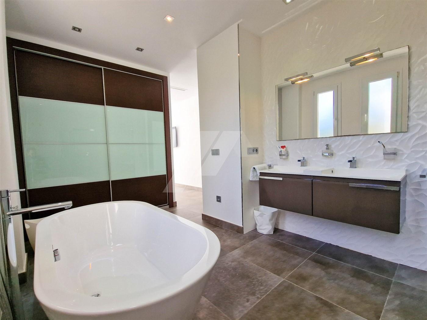 BPC3416 - Villa en venta en el Portet, Moraira, Costa Blanca.