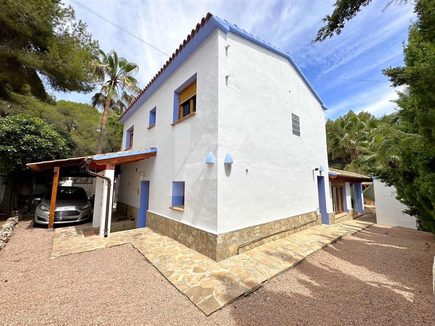 Villa en venta en La Cometa, Moraira, Costa Blanca.
