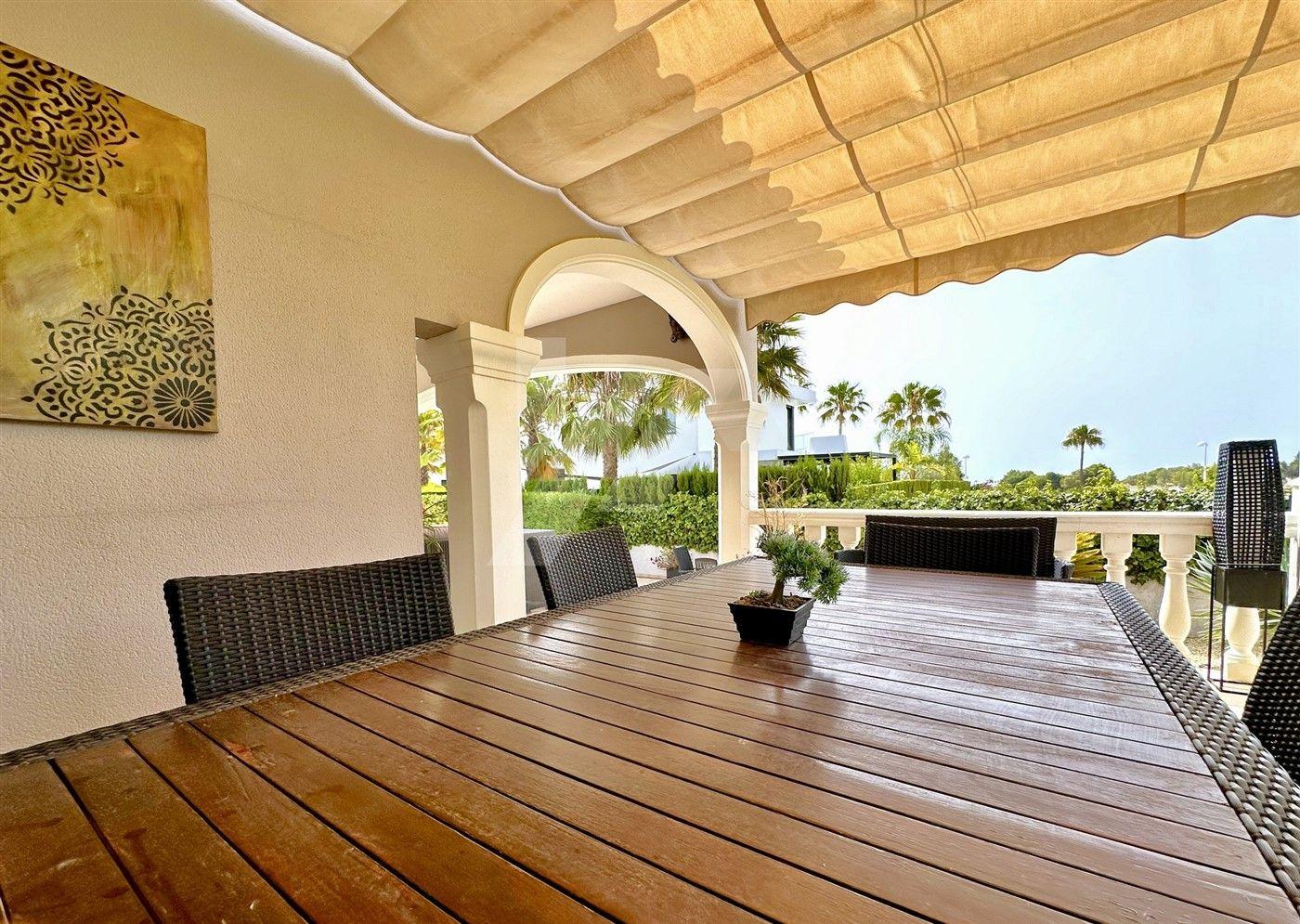Villa en venta en Moraira, Costa Blanca.