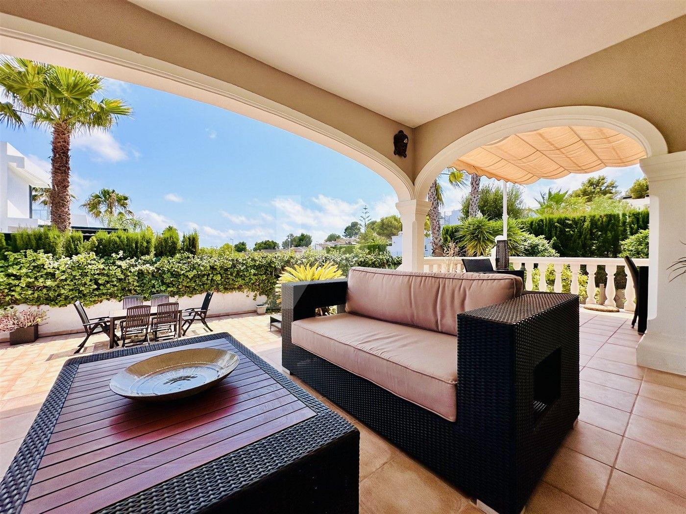 Villa en venta en Moraira, Costa Blanca.