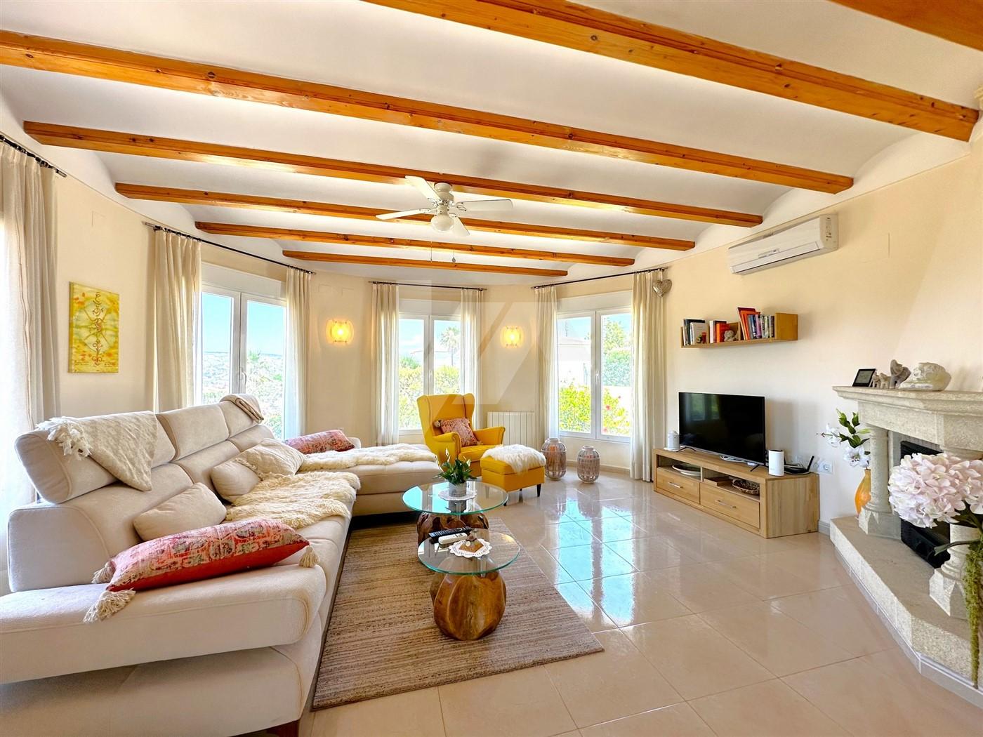 Villa de Estilo Mediterráneo en venta en Jávea, Costa Blanca.