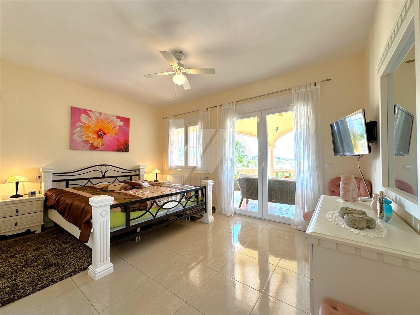 Villa de Estilo Mediterráneo en venta en Jávea, Costa Blanca.