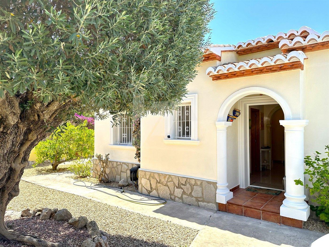 Villa de Estilo Mediterráneo en venta en Jávea, Costa Blanca.