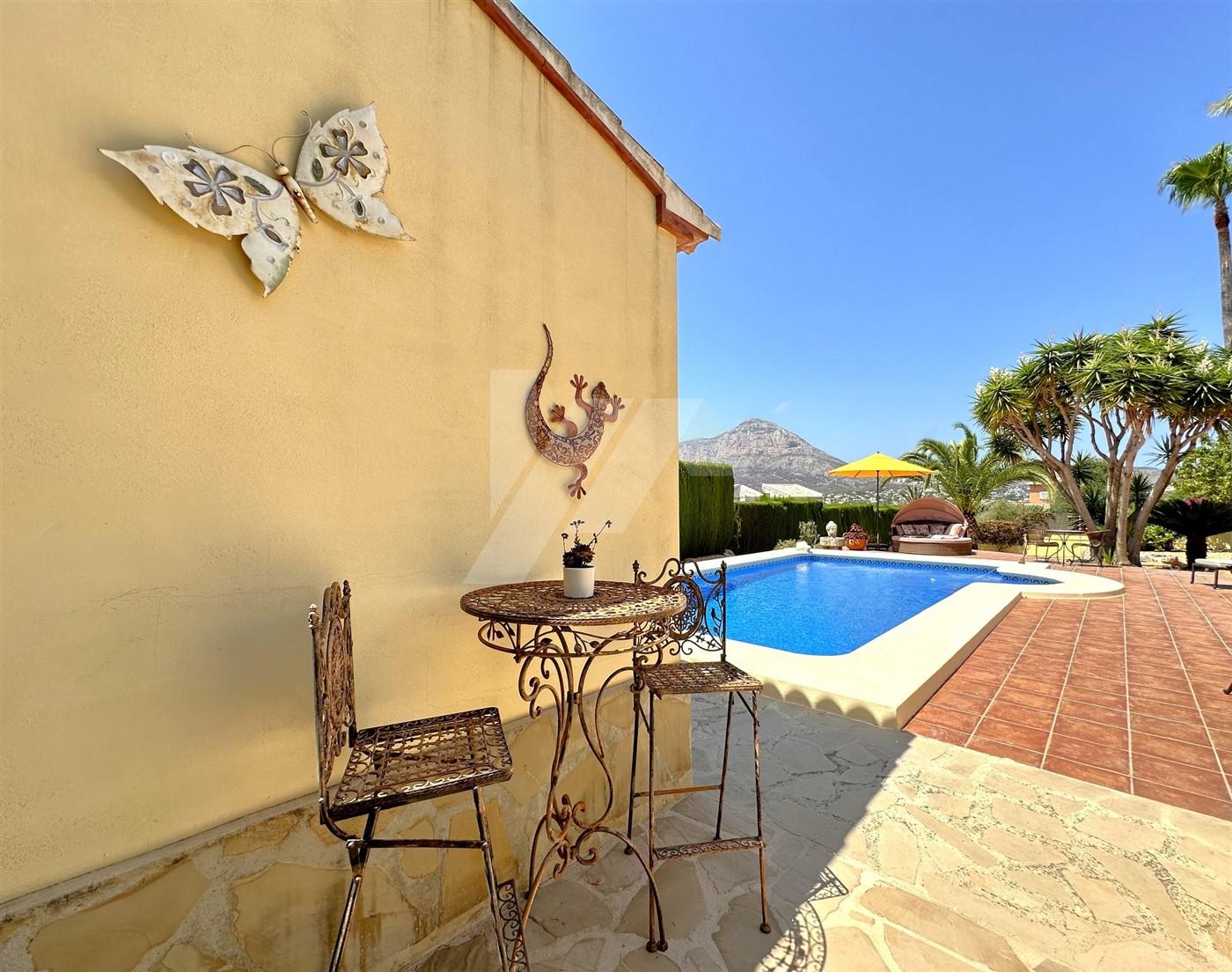 Villa de Estilo Mediterráneo en venta en Jávea, Costa Blanca.