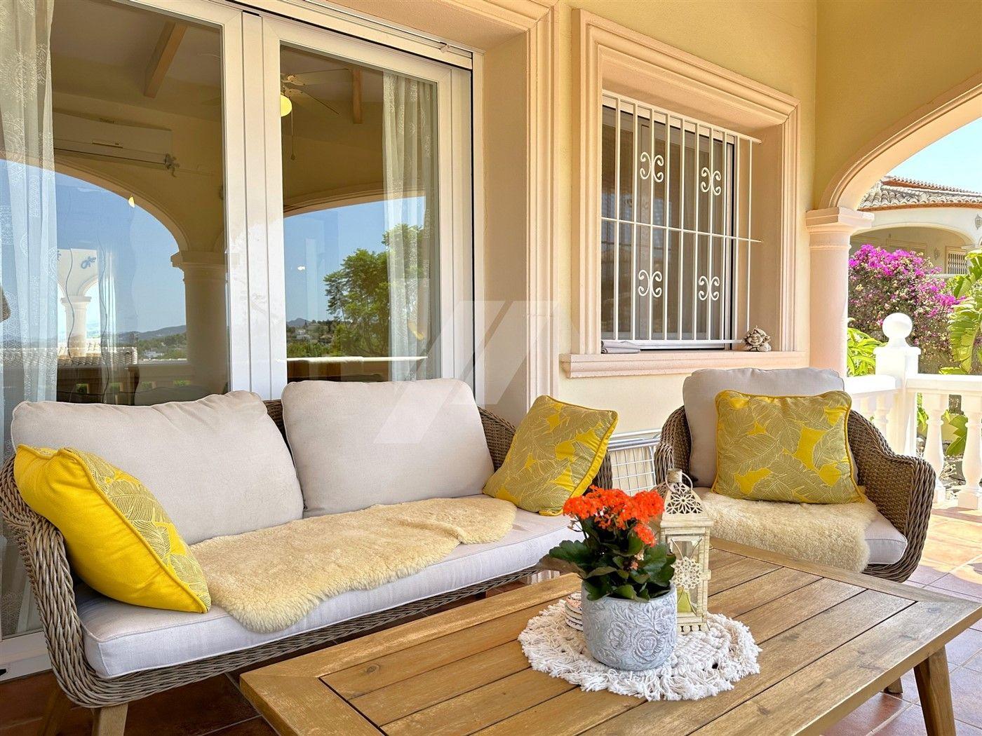 Villa de Estilo Mediterráneo en venta en Jávea, Costa Blanca.